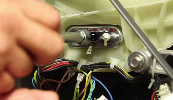 revisser-boulon-resistance Revisser le boulon